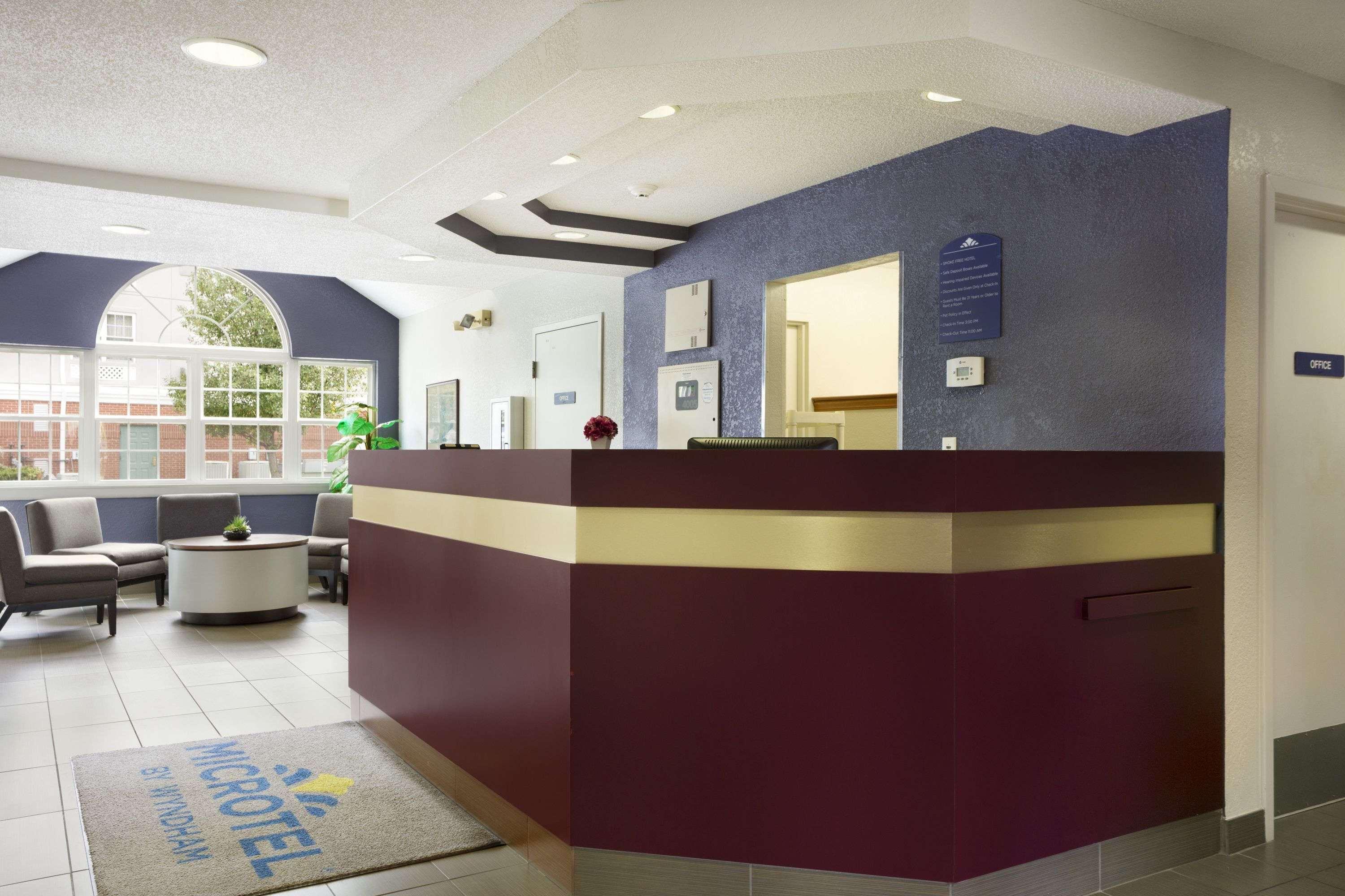 Microtel Inn By Wyndham Louisville East Εξωτερικό φωτογραφία