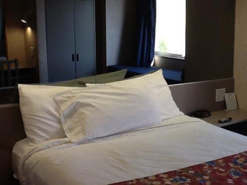 Microtel Inn By Wyndham Louisville East Εξωτερικό φωτογραφία